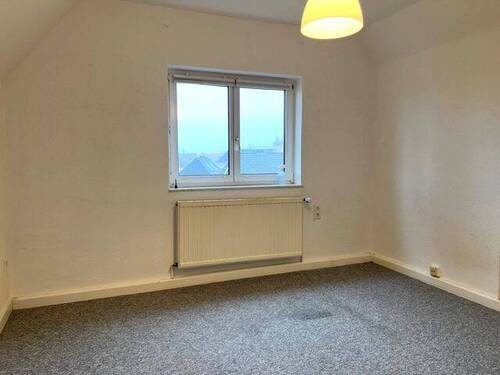 Wohnzimmer - 2 Zimmer Etagenwohnung zur Miete in Güstrow