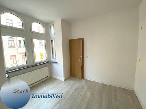 Küche - STARK! Geräumige 2 Raum Wohnung mit Balkon