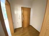 Flur - Etagenwohnung mit 57,00 m² in Plauen zur Miete