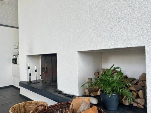 Studio im DG mit Kamin - 