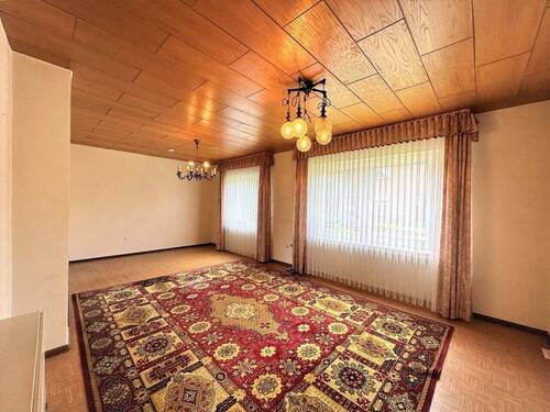 Wohnzimmer im EG - 