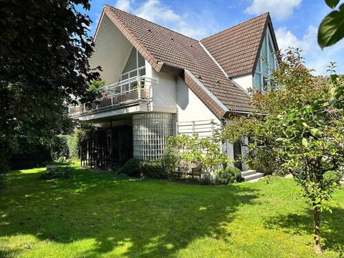 Rückansicht (Mehrgenerationen-Wohnen möglich) - Mehrfamilienhaus, Wohnhaus mit 201,00 m² in Weilerswist zum Kaufen