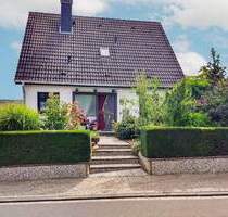 Im Grünen wohnen: Einfamilienhaus mit Charme in ruhiger Lage von Vettweiß