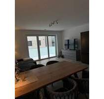 helle drei-Zimmer-Wohnung mit Balkon, Keller und Tiefgaragenstellplatz - Leopoldshöhe Bechterdissen