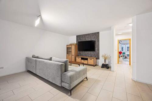 Wohnzimmer - 3 Zimmer Etagenwohnung in Mönchengladbach