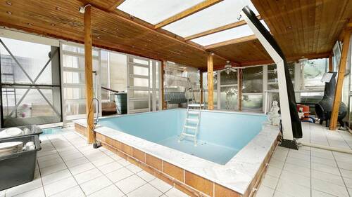 Schwimmbad - 