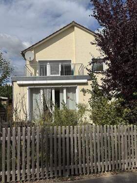 Bild 2 - 4 Zimmer Einfamilienhaus zum Kaufen in Baunatal