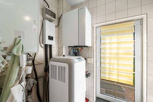 PV-Anlage und Wärmepumpe im Haus - 