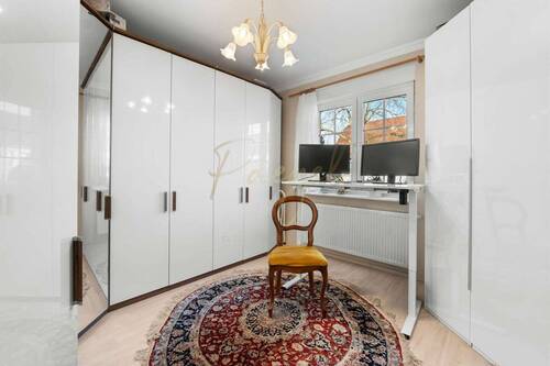 Arbeitszimmer - 