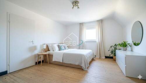 Schlafzimmer virtuell möbliert - 