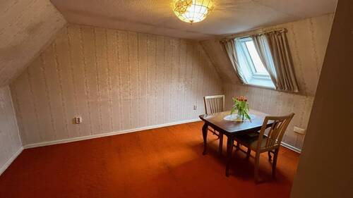 Haus 25b - Zimmer im Dachgeschoss - 