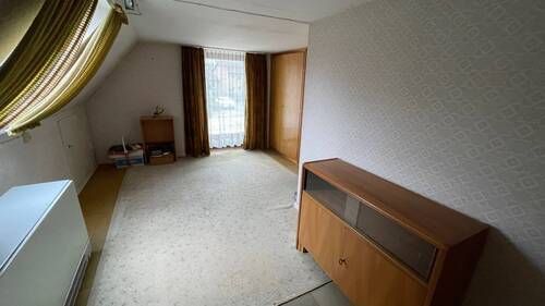Haus 25b - Zimmer im Dachgeschoss - 