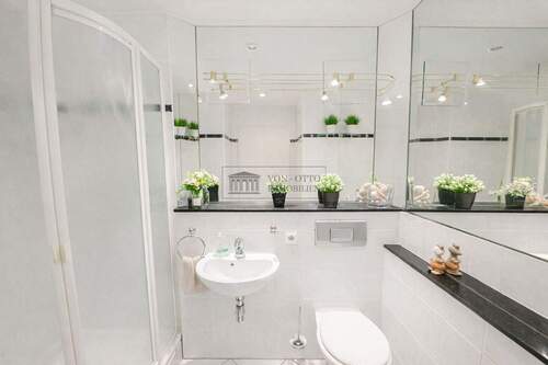 Vollwertiges Gäste Bad - 