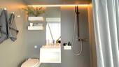 Bad mit Dusche - 
