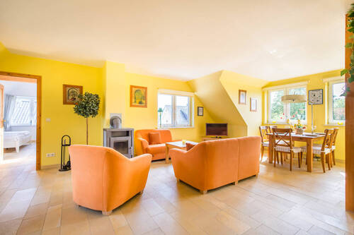 Wohn-Esszimmer DG - 6 Zimmer Mehrfamilienhaus, Wohnhaus zum Kaufen in Dranske / Lancken