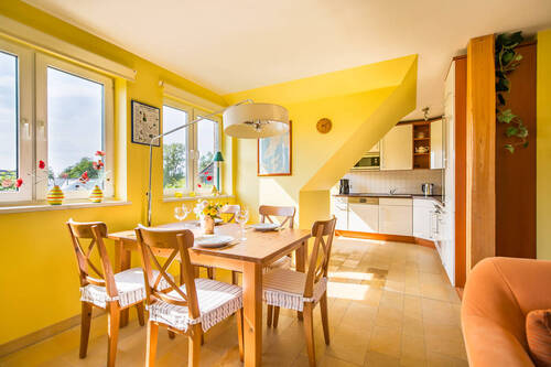 Essbereich DG - 6 Zimmer Mehrfamilienhaus, Wohnhaus in Dranske / Lancken