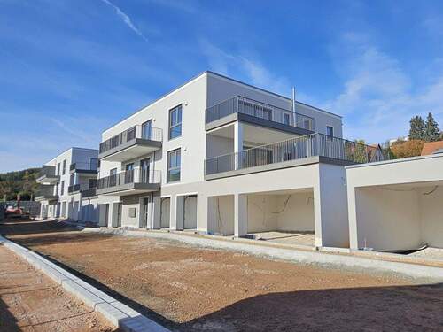 Hochwertiger Neubau im KfW40 QNG Standard - 2 Zimmer Etagenwohnung zur Miete in Nabburg