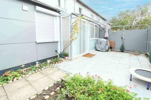 Terrasse (2) - 6 Zimmer Reihenendhaus zum Kaufen in Ostfildern