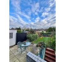 Bezugsfreies Reiheneckhaus - mit Garten - zwei Terrassen - 428 m² Grundstück - Keller- Garage - in Walheim (Aachen)