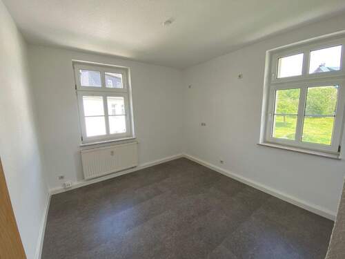 Küche - Etagenwohnung mit 120,00 m&sup2; in Gornsdorf zur Miete