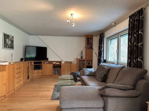 Wohnbereich im EG - Einfamilienhaus mit 155,00 m&sup2; in Oberreichenbach zum Kaufen