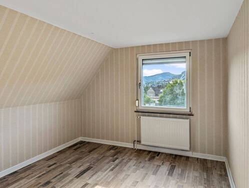 Wohnzimmer DG - Werz Immobilien - 