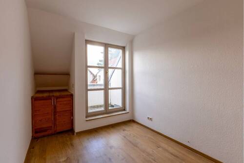 Zimmer untere Ebene - 