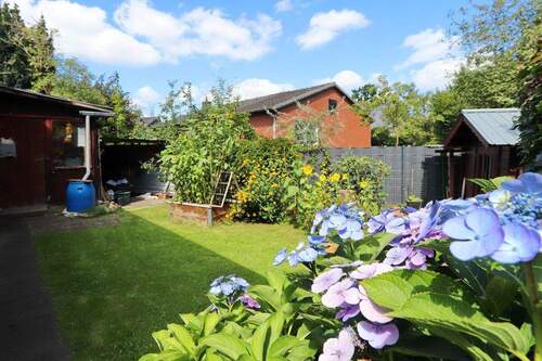 Rückseite Garten - Bungalow mit 136,00 m&sup2; in Henstedt-Ulzburg zum Kaufen