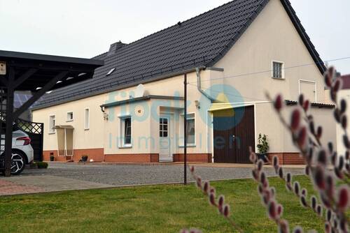 Haus inkl. Garage - Ein Haus mit zwei Einheiten - modernisiert und ideal für mehrere Generationen