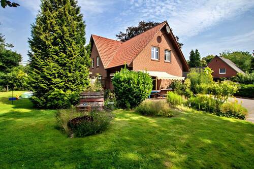 Titelbild - 6 Zimmer Einfamilienhaus zum Kaufen in Großenkneten / Huntlosen