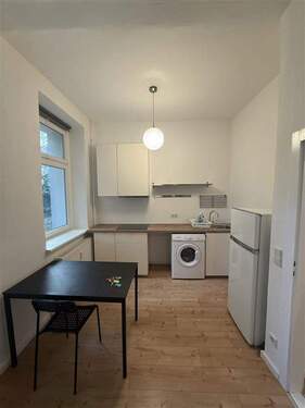 Wohnung Hinterhaus - 