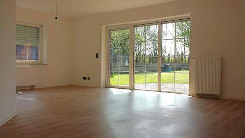 Wohnzimmer - 3 Zimmer Etagenwohnung zum Kaufen in Paderborn