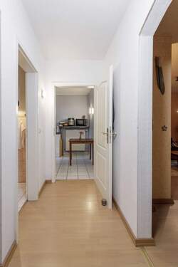 Flur.jpg - 3 Zimmer Doppelhaushälfte zum Kaufen in Hamburg