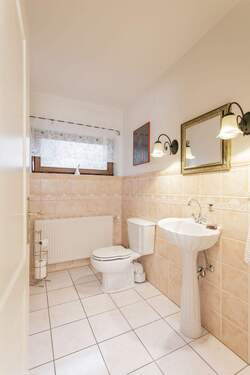 Gäste-WC Erdgeschoss.jpg - 