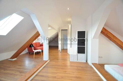 Wohnzimmer Dachgeschoss III - 