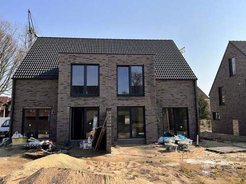 Gartenansicht (Beispiel) - Doppelhaushälfte mit 120,00 m&sup2; in Hamminkeln zum Kaufen