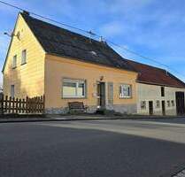 Einfamilienhaus mit Wirtschaftsgebäude und Garagen - Tier-Pferdehaltung möglich - LUX ca. 25 Km!!! - Oberpierscheid / Philippsweiler