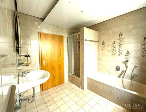 Badezimmer Gartengeschoss - 