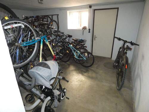 UGFahrradkeller.JPG - 