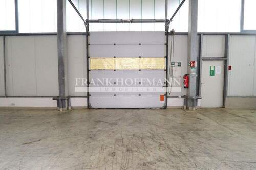 V10802 Hallenfläche - Tor 2 - 