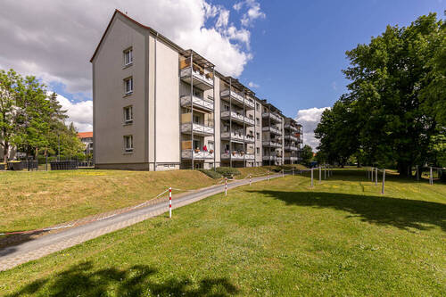 Außenansicht - Etagenwohnung mit 702,00 m² in Riesa zum Kaufen