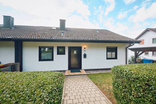 Objektansicht - RESERVIERT: Licht. Weite. Zuhause - Wohnen mit Panoramablick & Photovoltaik