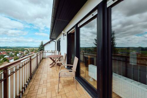 Erdgeschoss, Balkon - 