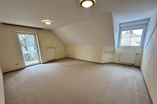 Schlafzimmer, Südwest, mit Balkonzugang - 