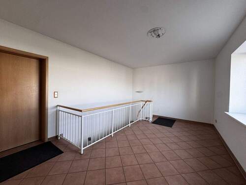 Flur im OG - Büro mit 122,00 m&sup2; in Seevetal zur Miete