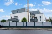 1701D14A-48F1-4DEF-9DA4-1BCAEFC95F46 - Mehrfamilienhaus in Langenfeld: 8 Wohneinheiten, A+, Wärmepumpe, voll vermietet