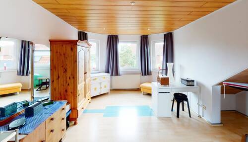 Zimmer 2 - 