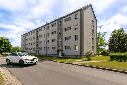 Außenansicht - 3 Zimmer Etagenwohnung zum Kaufen in Riesa