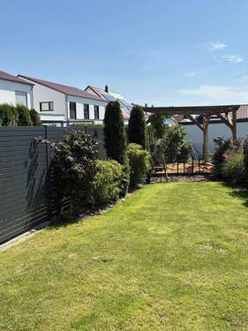 Garten und Naschbeet - 