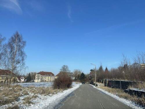 Zufahrt Grundstück - Grundstück zum Kaufen in Demmin